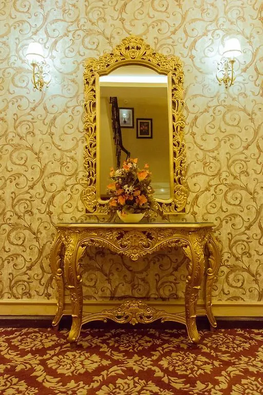 Clark International Hotel Delhi