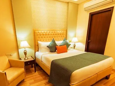 Clark International Hotel Delhi
